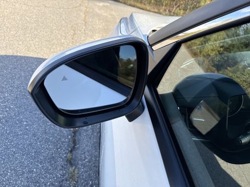 New 2026 Nissan Rogue SV image 13