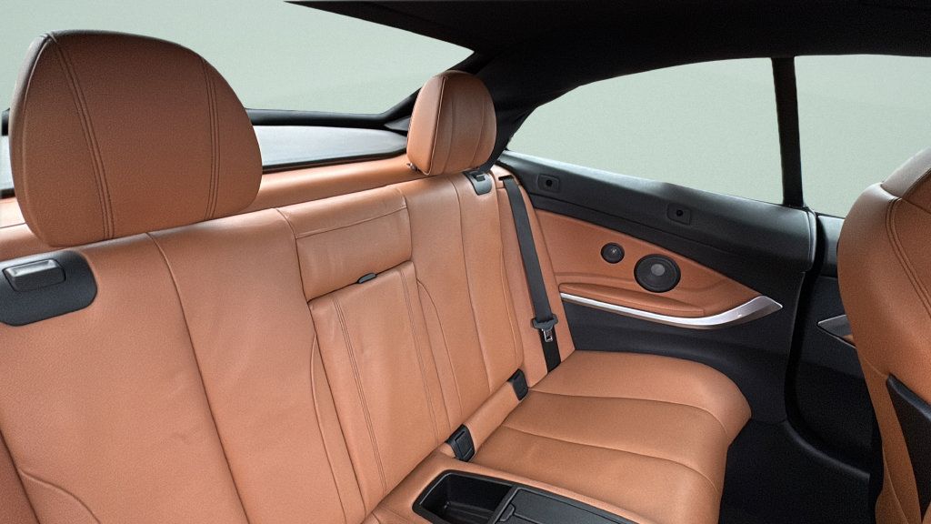 Used 2019 BMW 430i Convertible w/ M Sport Package RWD image 19