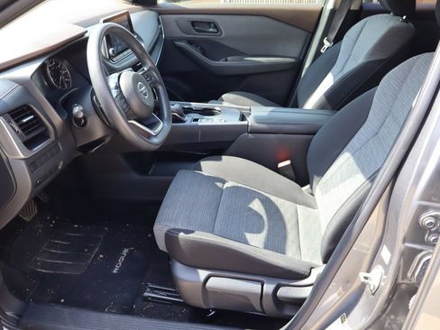 Used 2021 Nissan Rogue S FWD image 15