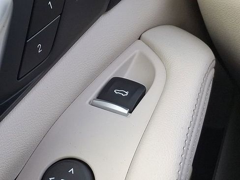 New 2026 BMW X7 M60i w/ Executive Package image 19