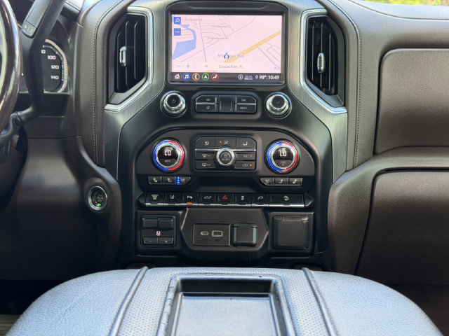 Used 2019 Ford F350 Platinum w/ Platinum Ultimate Package AWD/4WD image 27