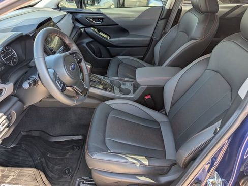 Certified 2025 Subaru Crosstrek 2.5i Limited w/ Crosstrek Mirror Package image 8