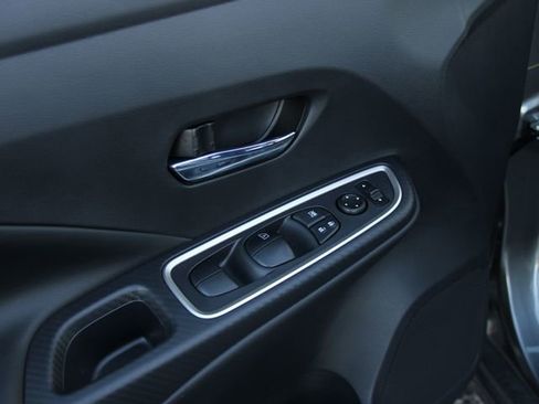 New 2025 Nissan Versa SR w/ Trunk Package image 13