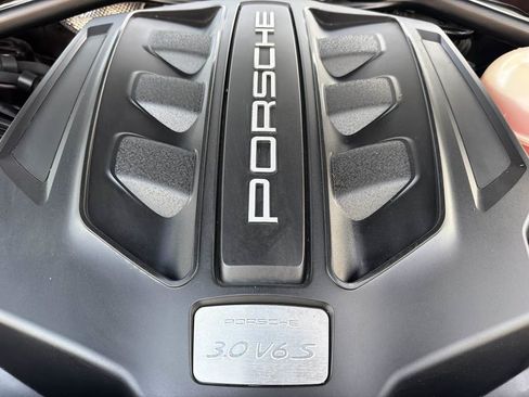 Used 2016 Porsche Macan S AWD/4WD image 47