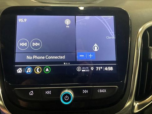 Used 2024 Chevrolet Equinox Premier FWD image 18