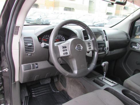 Used 2018 Nissan Frontier S w/ Work Truck Package image 17