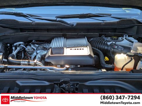 Used 2024 Chevrolet Silverado 1500 LT Trail Boss w/ Convenience Package II AWD/4WD image 39