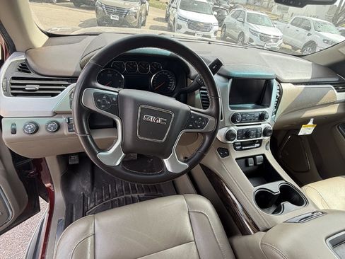 Used 2018 GMC Yukon SLT w/ Open Road Package image 16