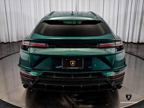 Used 2024 Lamborghini Urus S AWD/4WD image 11