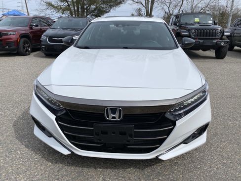 Used 2022 Honda Accord Sport image 8