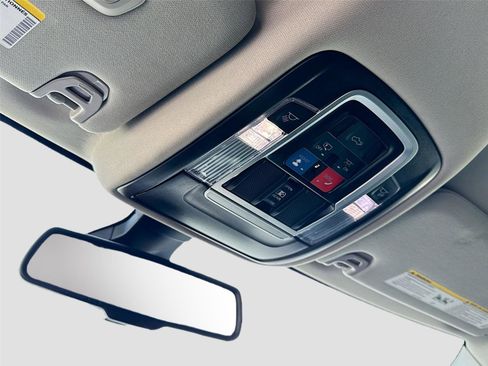 Used 2024 RAM 2500 Laramie image 16