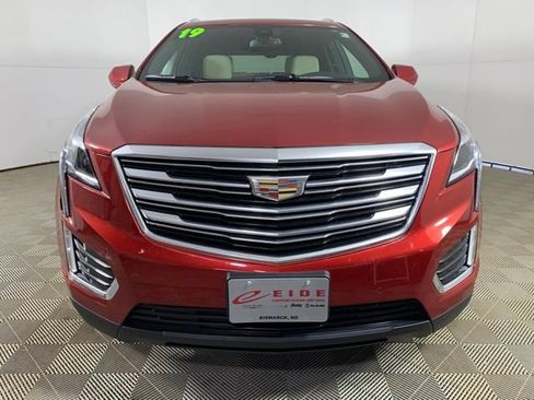 Used 2019 Cadillac XT5 Premium Luxury AWD/4WD image 4