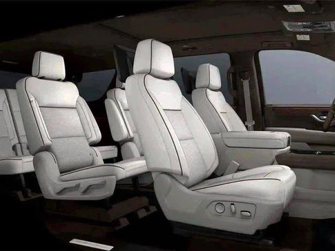 New 2026 GMC Yukon Denali w/ Denali Reserve Package AWD/4WD image 96