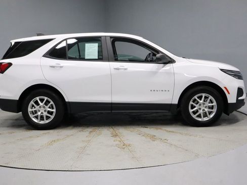 Used 2024 Chevrolet Equinox LS w/ Driver Confidence II Package FWD image 11