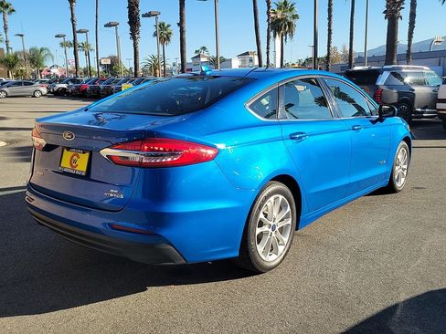 Used 2019 Ford Fusion SE image 8