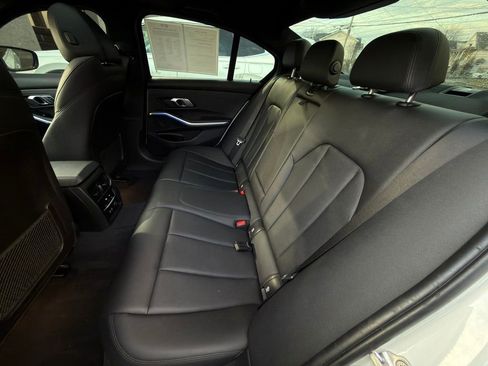 Used 2019 BMW 330i xDrive Sedan w/ Premium Package image 25