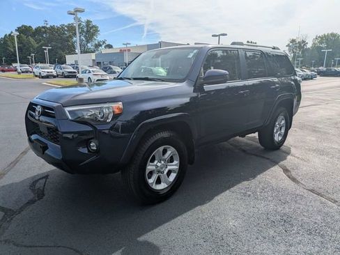 Used 2021 Toyota 4Runner SR5 RWD image 8