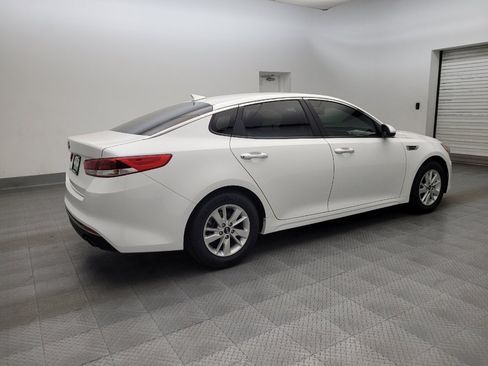 Used 2016 Kia Optima LX FWD image 10