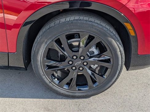 Used 2021 Chevrolet Blazer RS w/ Enhanced Convenience Package image 16