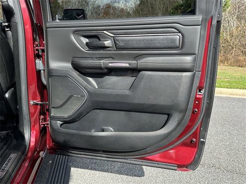 Used 2020 RAM 1500 Limited image 17