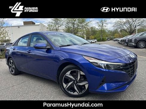 Used 2023 Hyundai Elantra SEL w/ Convenience Package FWD image 1