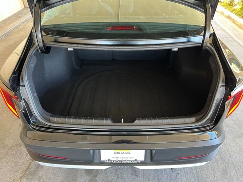 Used 2025 Kia K4 LXS image 30