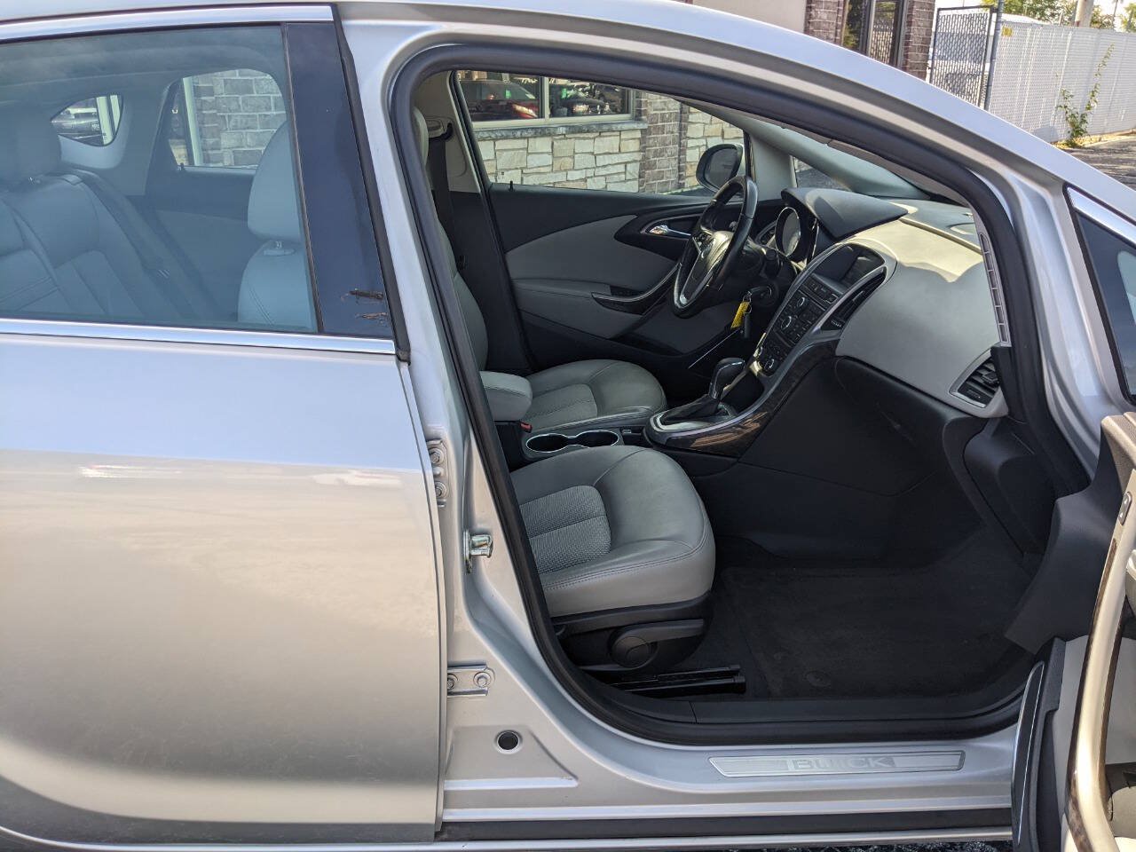 Used 2015 Buick Verano Convenience FWD image 13