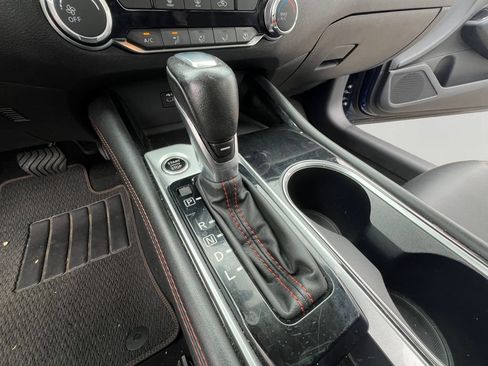 Used 2024 Nissan Altima 2.5 SR FWD image 18
