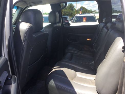 Used 2003 Chevrolet Silverado 2500 LT AWD/4WD image 11