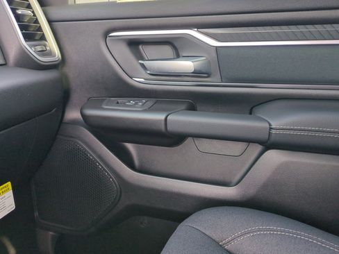 New 2026 RAM 1500 Big Horn AWD/4WD image 16