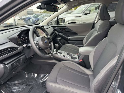 Used 2025 Subaru Crosstrek 2.0i Premium image 15