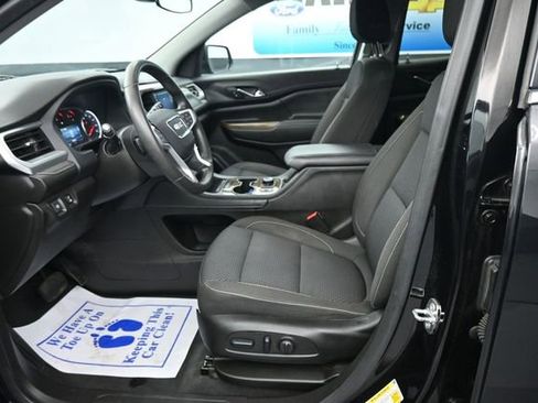 Used 2023 GMC Acadia SLE w/ Driver Convenience Package AWD/4WD image 14