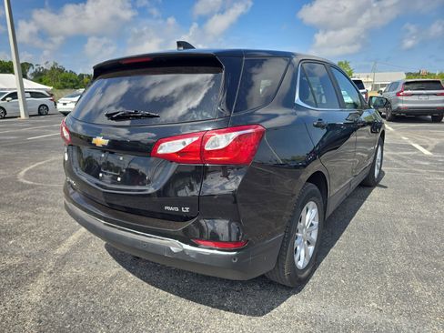 Used 2021 Chevrolet Equinox LT AWD/4WD image 4