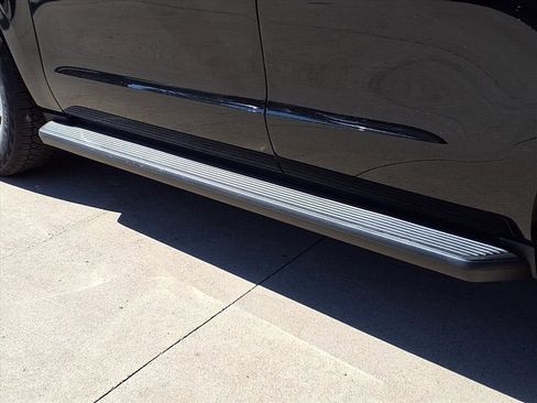 New 2025 Ford Expedition Active image 24