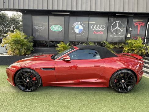 Used 2015 Jaguar F-TYPE S image 12