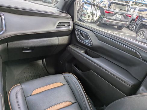 Used 2023 GMC Yukon XL AT4 w/ AT4 Premium Package image 20
