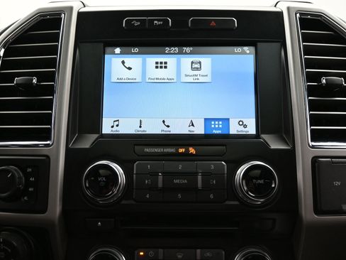 Used 2016 Ford F150 Lariat w/ Equipment Group 502A Luxury image 43