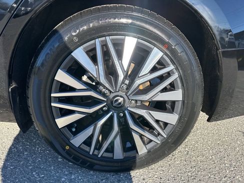 Used 2024 Nissan Altima 2.5 SV image 27