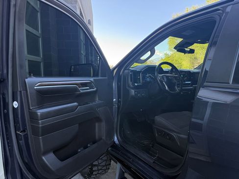 Used 2023 Chevrolet Silverado 1500 RST AWD/4WD image 33