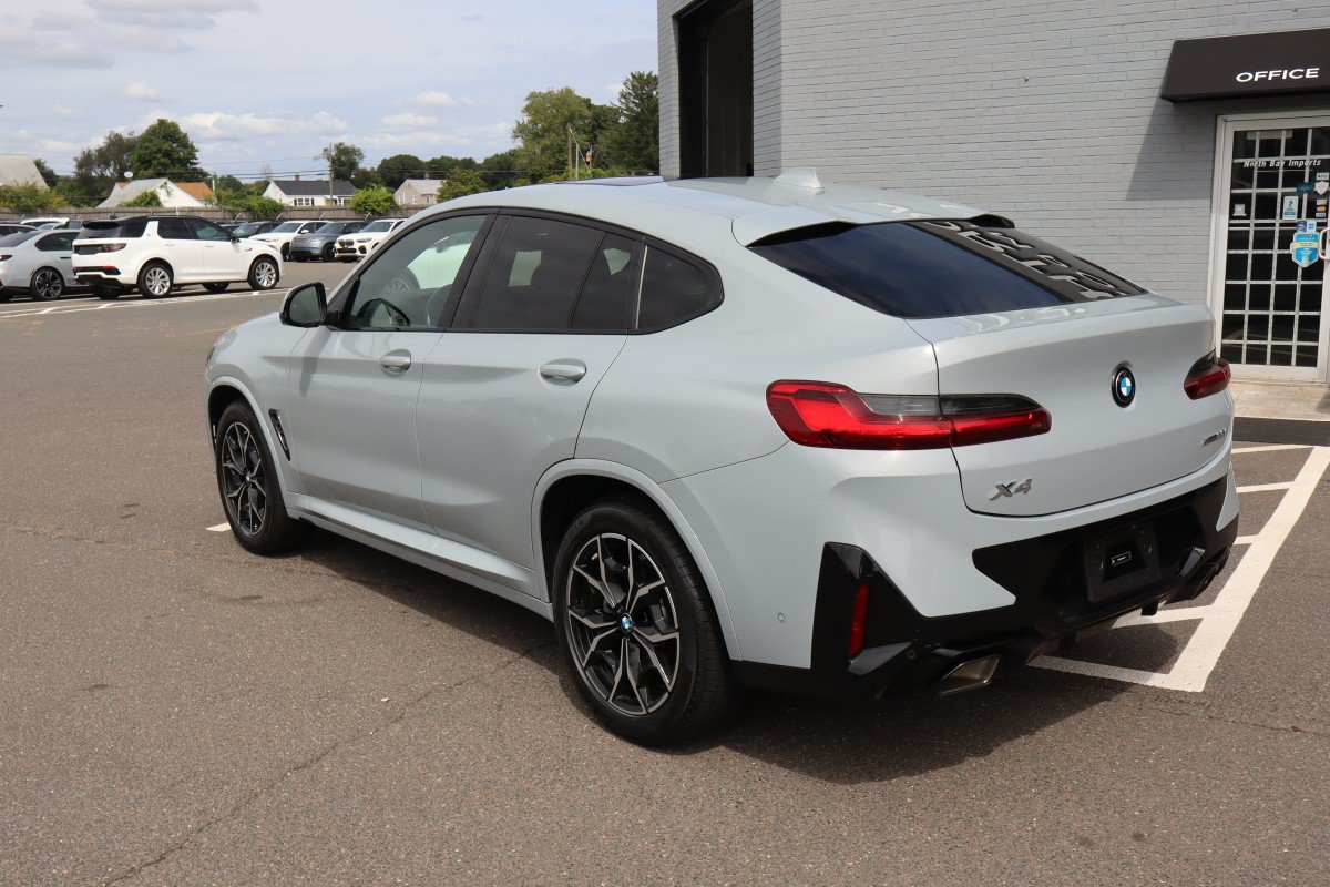 Used 2024 BMW X4 xDrive30i w/ Premium Package AWD/4WD image 8