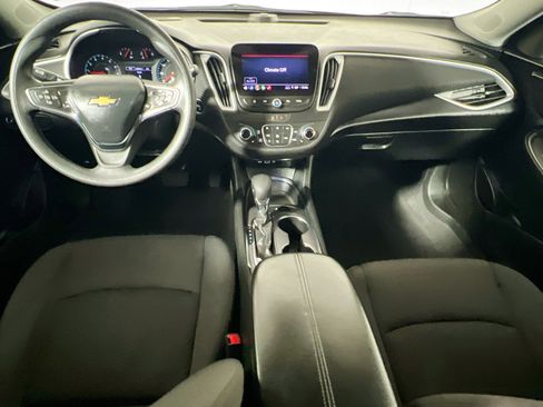 Used 2023 Chevrolet Malibu LT image 30