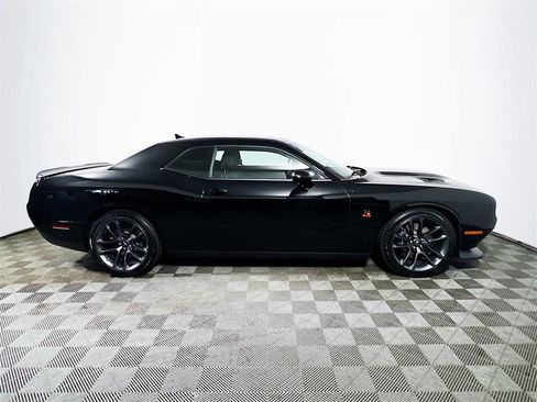 Used 2023 Dodge Challenger R/T Scat Pack image 9