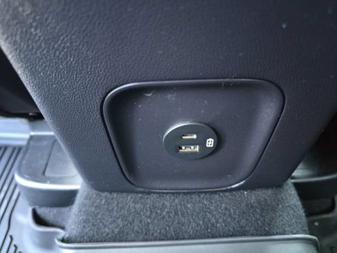 Certified 2022 Ford Escape SEL w/ SEL Stealth AWD Package image 27
