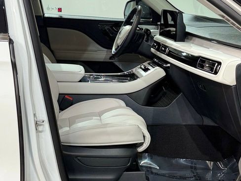 New 2026 Lincoln Aviator Reserve image 65