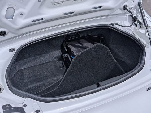 Used 2025 MAZDA MX-5 Miata RF Grand Touring RWD image 18