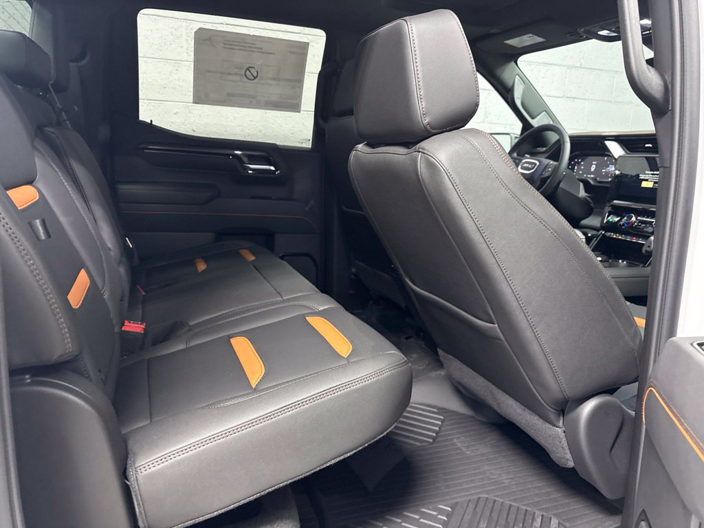 New 2026 GMC Sierra 1500 AT4 w/ AT4 Premium Package AWD/4WD image 9