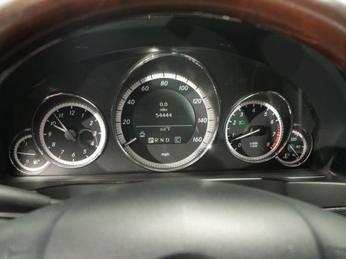 Used 2011 Mercedes-Benz E 350 Cabriolet image 31