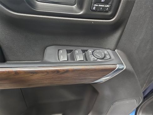 Used 2021 GMC Sierra 1500 SLT w/ SLT Premium Package image 26