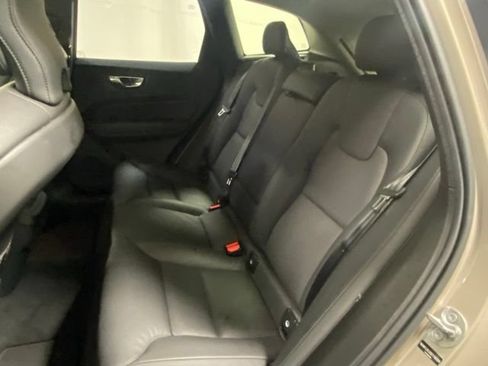 Used 2025 Volvo XC60 B5 Plus AWD/4WD image 14