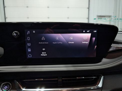 Used 2025 Buick Envista Preferred image 20